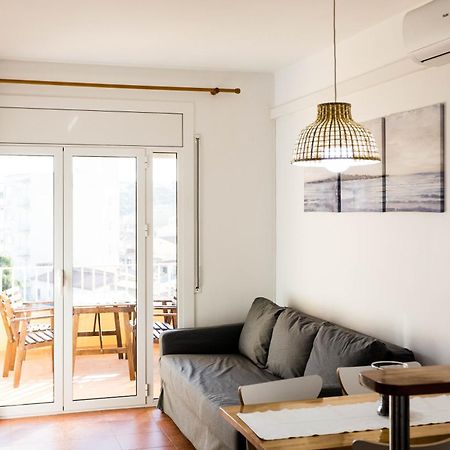 Apartamento Pie De Playa-Wifi Free L' Escala Dış mekan fotoğraf