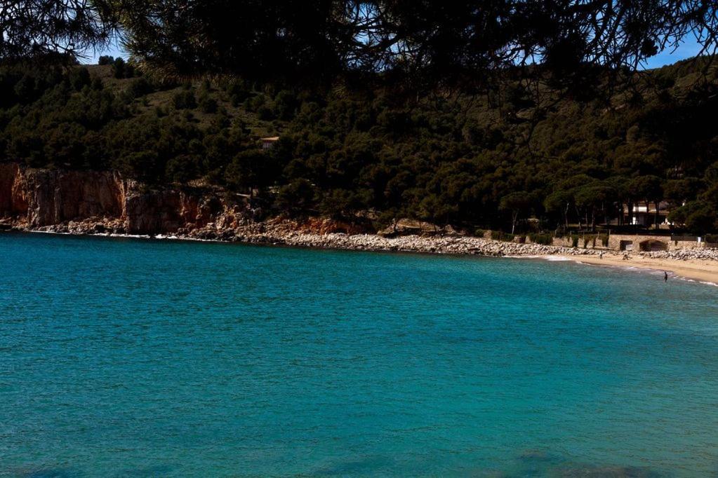 Apartamento Pie De Playa-Wifi Free L' Escala Dış mekan fotoğraf