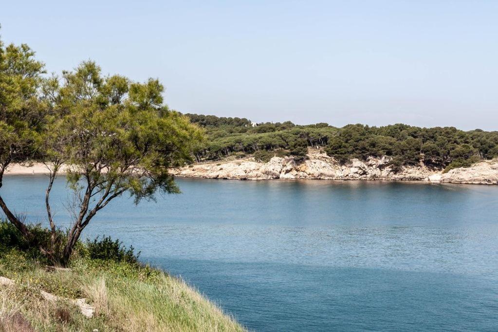 Apartamento Pie De Playa-Wifi Free L' Escala Dış mekan fotoğraf