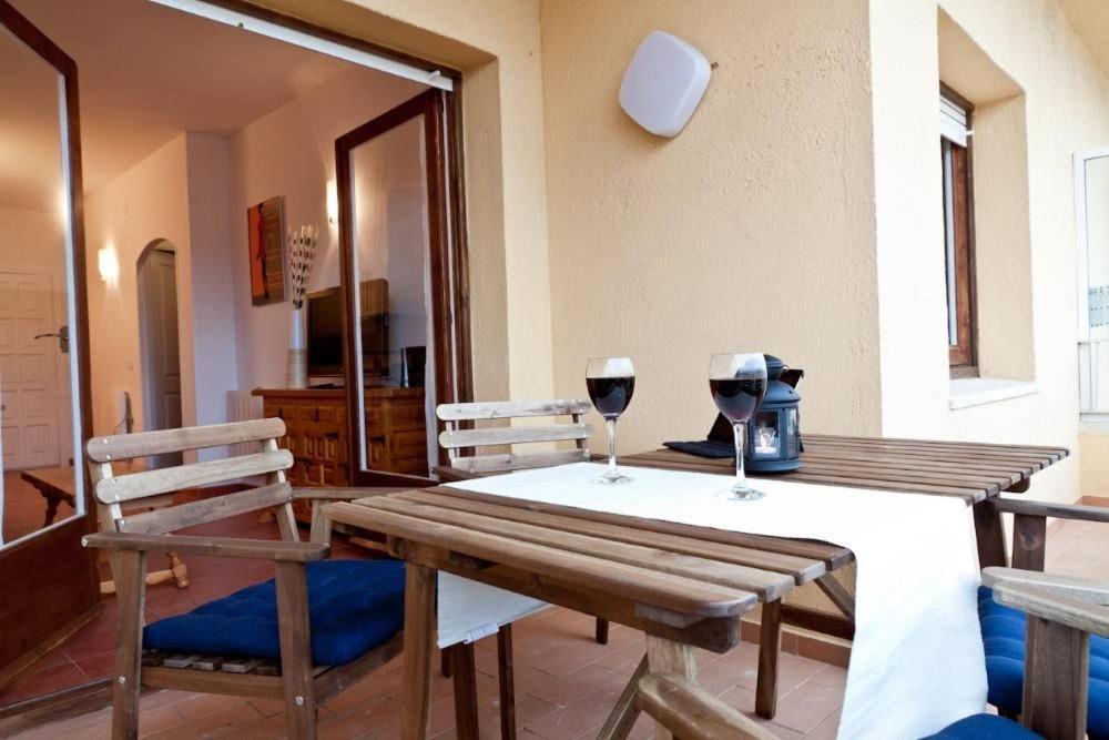 Apartamento Pie De Playa-Wifi Free L' Escala Dış mekan fotoğraf