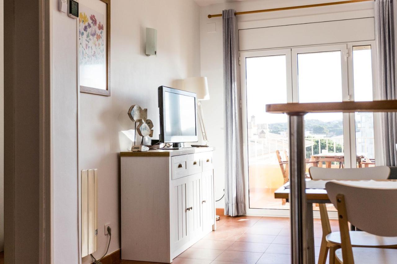 Apartamento Pie De Playa-Wifi Free L' Escala Dış mekan fotoğraf
